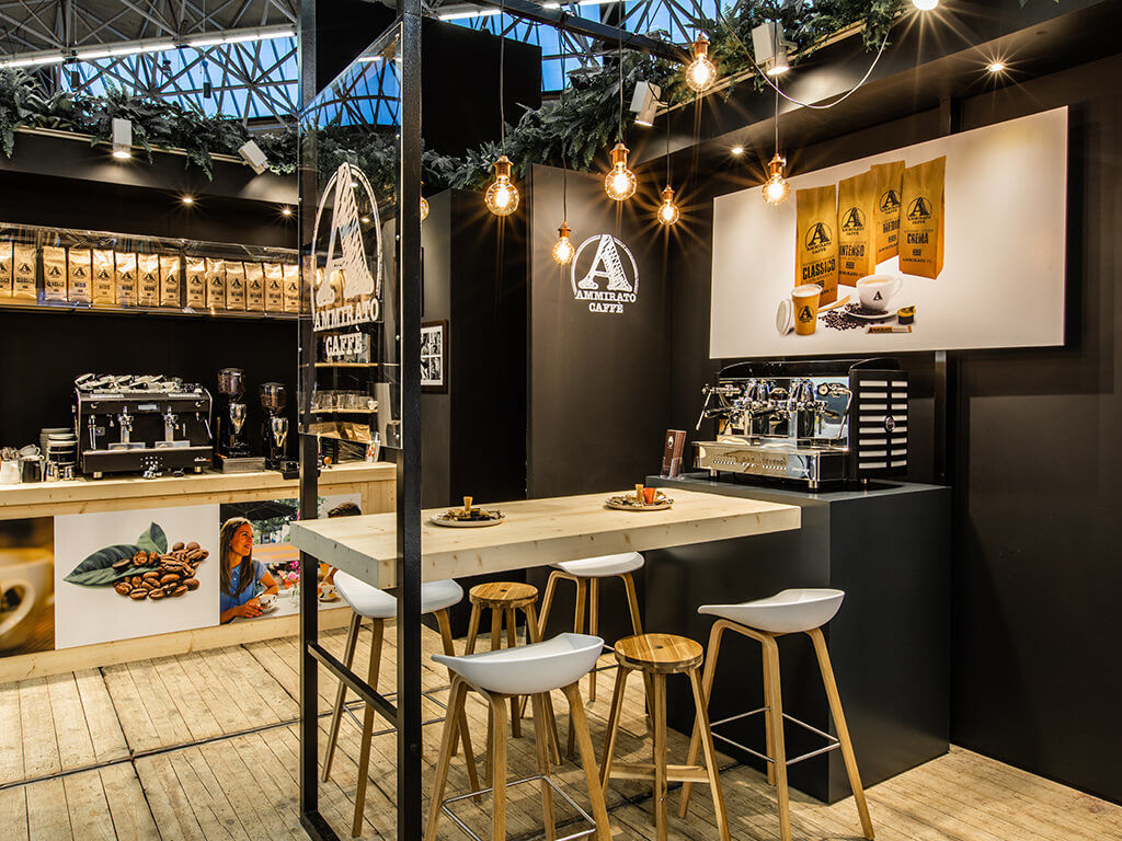 Hout, metaal kooldraadlampen voor een industriële look